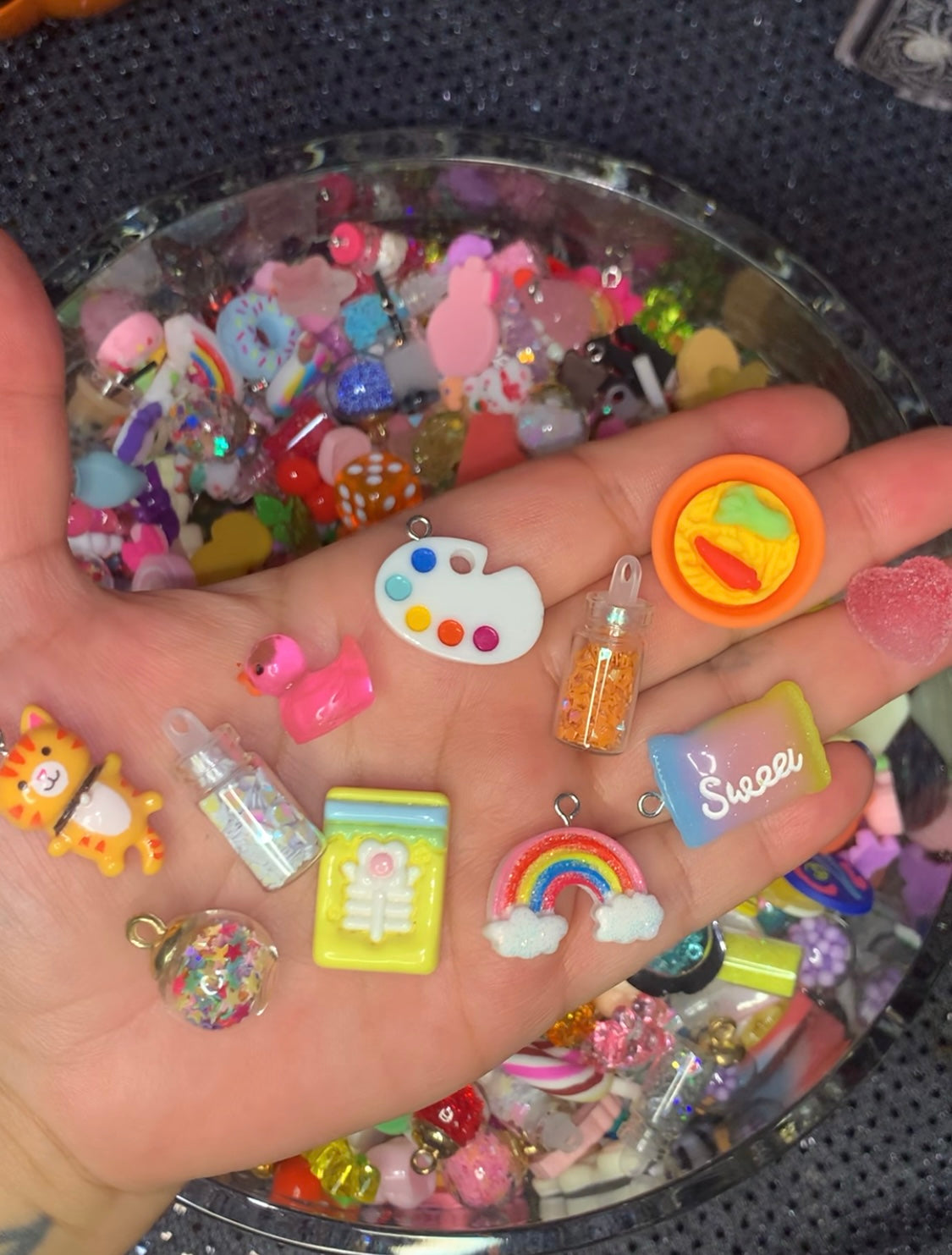 Candy land charm confetti scoop